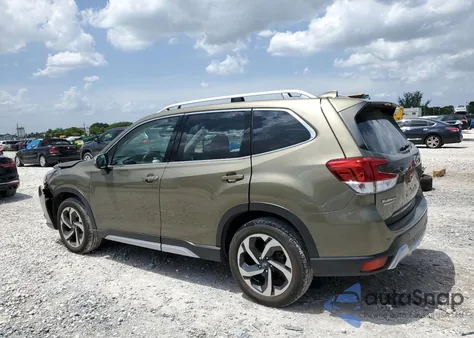 2023 Subaru Forester Touring из США, поврежденный, VIN JF2SKARC8PH535046